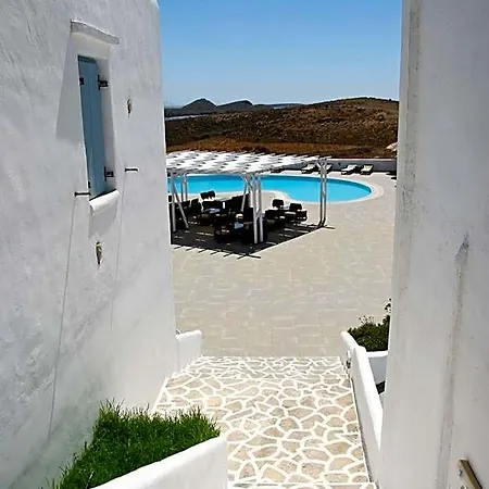 Hotel Castellano Village 3*