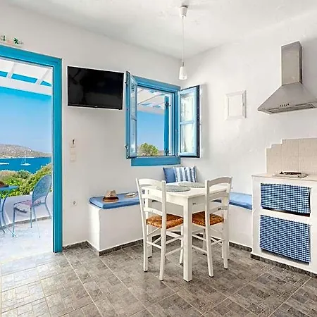 Hotel Castellano Village 3*